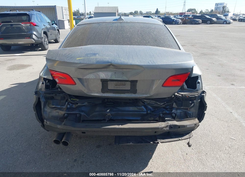 2008 BMW 328I VIN: WBAWV13518P118521