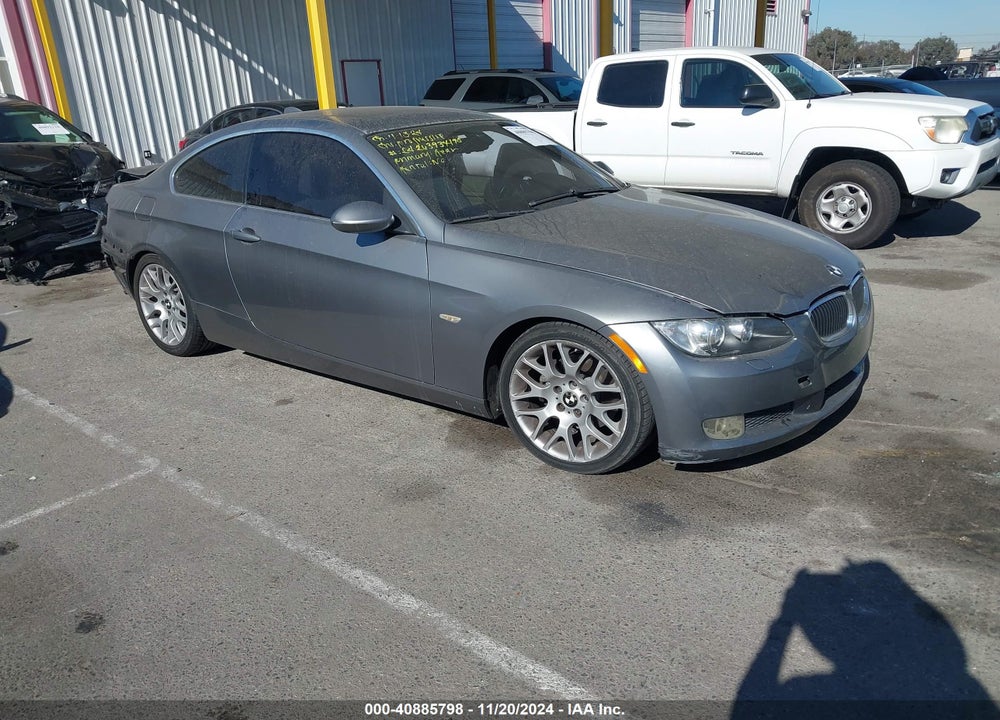 2008 BMW 328I VIN: WBAWV13518P118521