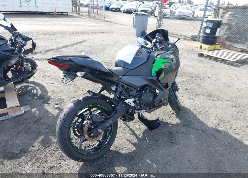 2023 KAWASAKI EX400 VIN: JKAEXKH18PDAN3149