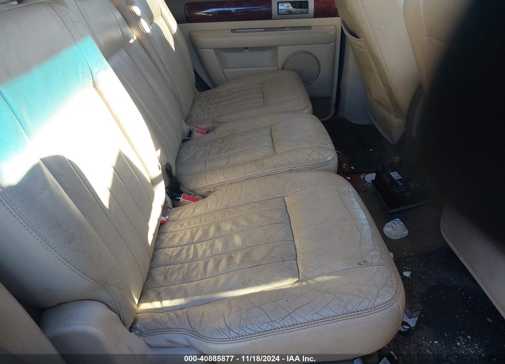 2004 LINCOLN NAVIGATOR VIN: 5LMFU28R14LJ06399