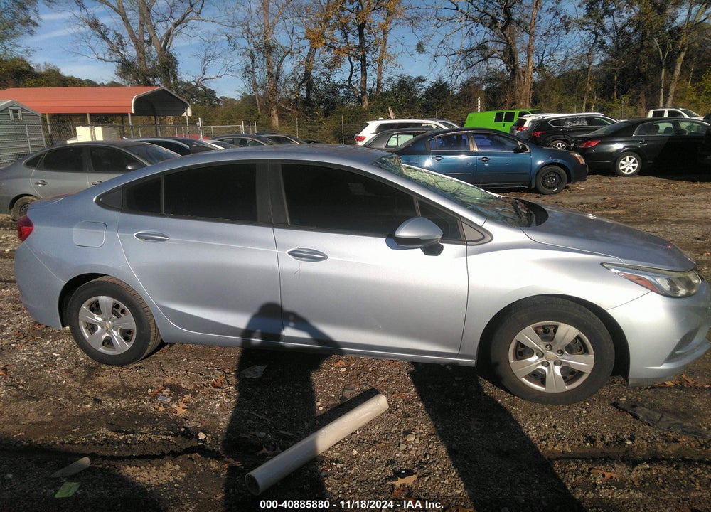 2017 CHEVROLET CRUZE VIN: 1G1BC5SM3H7183936