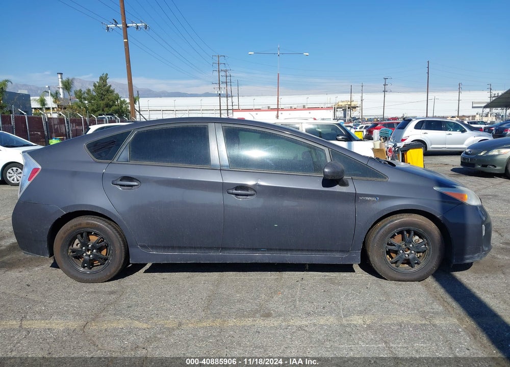 2013 TOYOTA PRIUS FOUR VIN: JTDKN3DU6D5602449