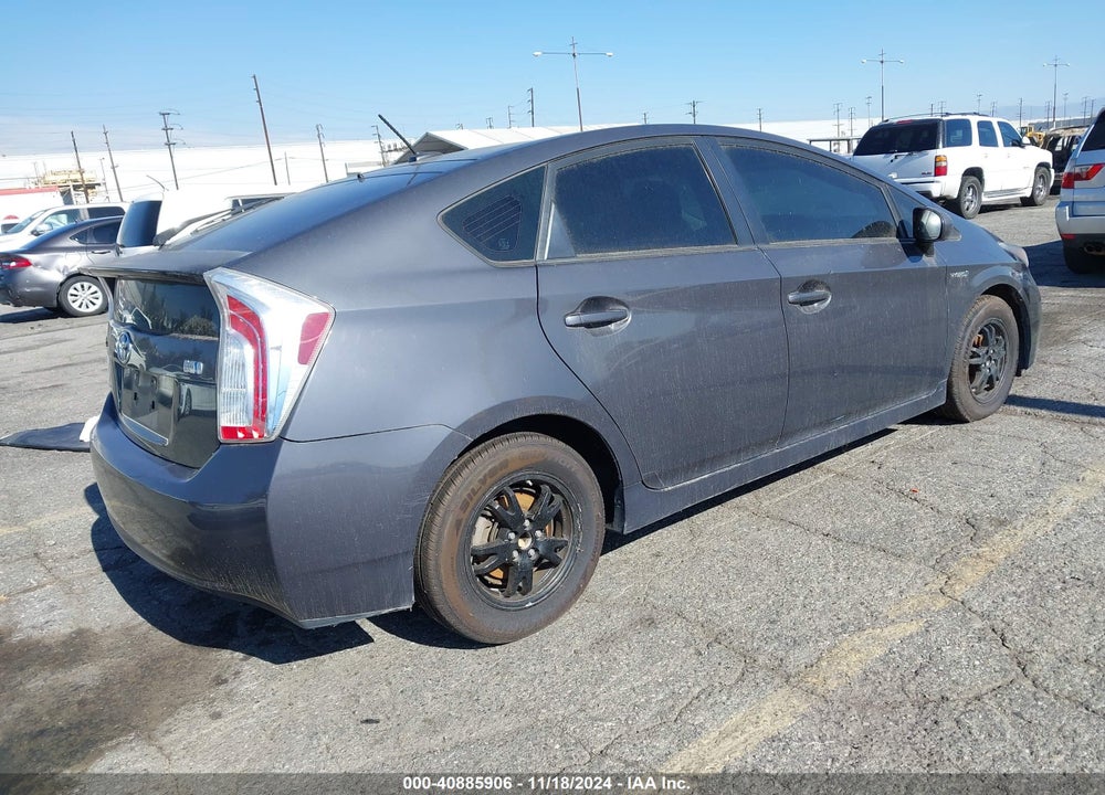 2013 TOYOTA PRIUS FOUR VIN: JTDKN3DU6D5602449