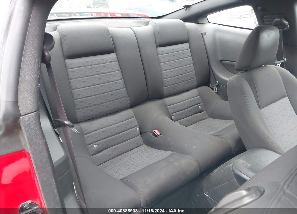 2006 FORD MUSTANG GT VIN: 1ZVFT82HX65261941