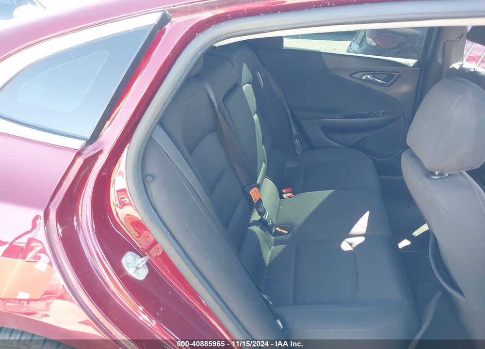 2018 CHEVROLET MALIBU LT VIN: 1G1ZD5ST7JF195988