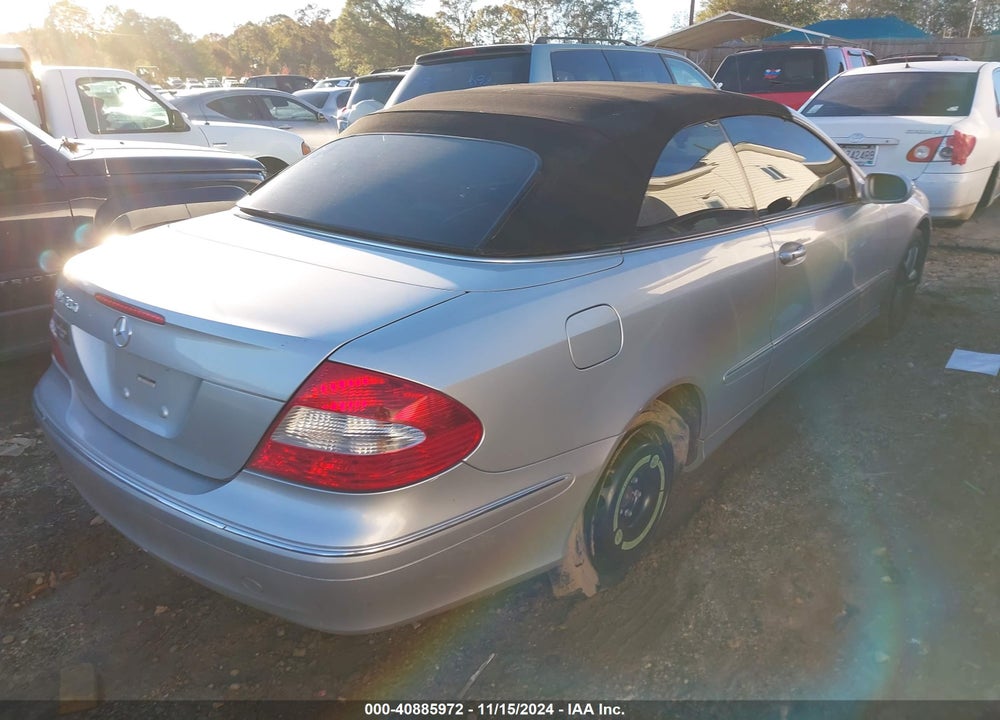 2007 MERCEDES-BENZ CLK 350 VIN: WDBTK56G17F231598