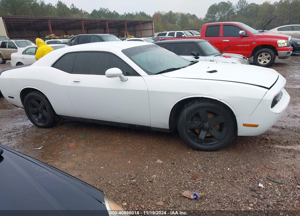 2010 DODGE CHALLENGER SE VIN: 2B3CJ4DVXAH261013