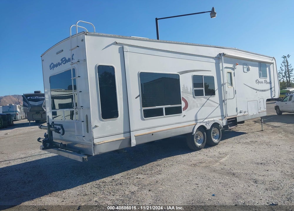 2005 PILGRIM INTERNATIONA OPEN ROAD M-349RLDS VIN: 5L4FR352551008780