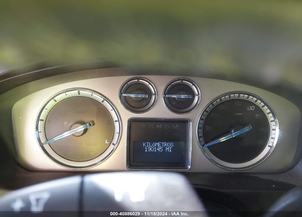 2010 CADILLAC ESCALADE STANDARD VIN: 1GYUKAEF3AR137164