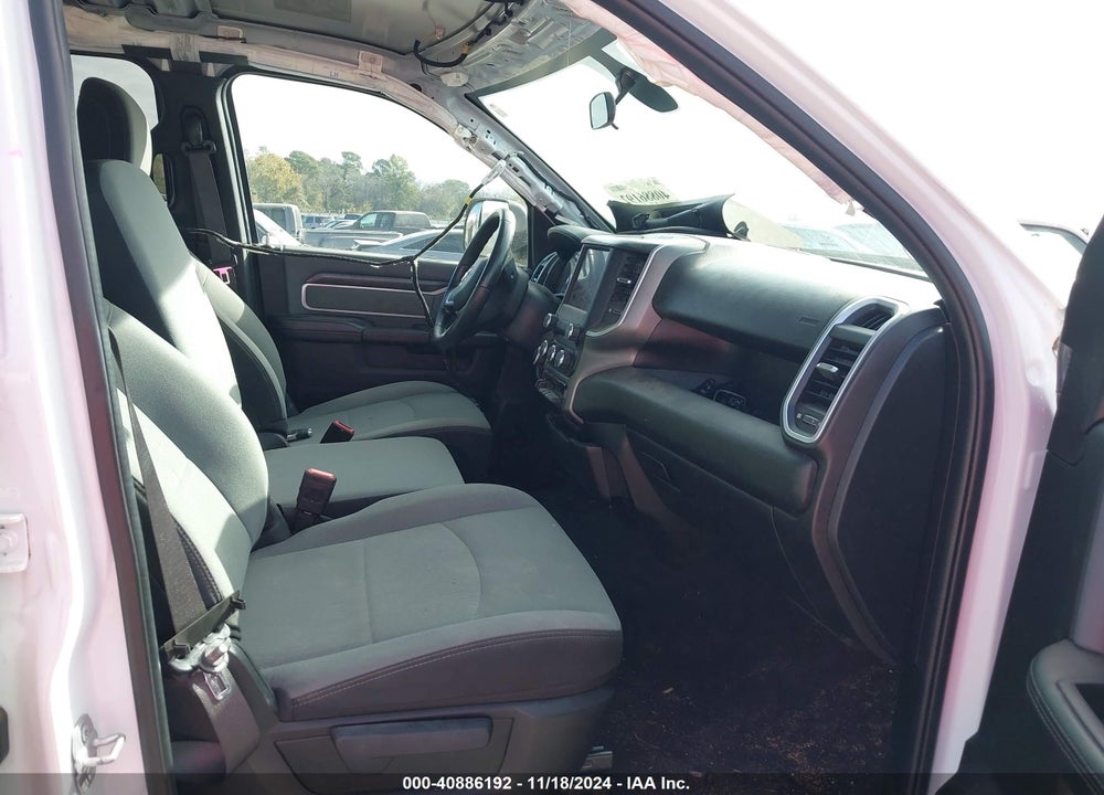 2022 RAM 2500 BIG HORN 4X4 6'4 BOX VIN: 3C6UR5DJ9NG349868