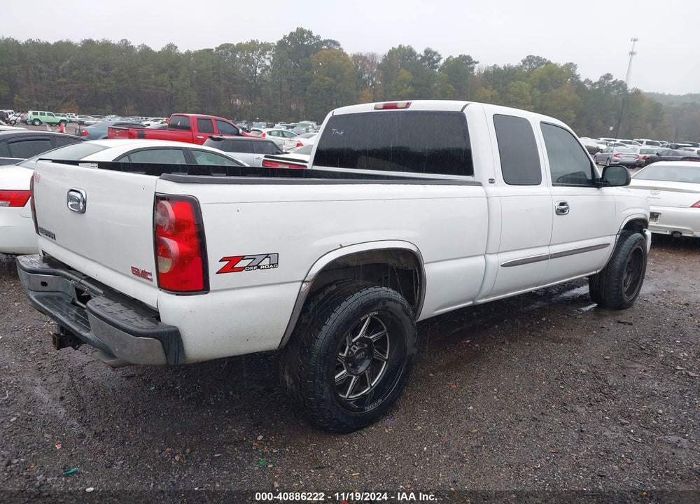 2004 GMC SIERRA 1500 SLE VIN: 2GTEK19T841137930