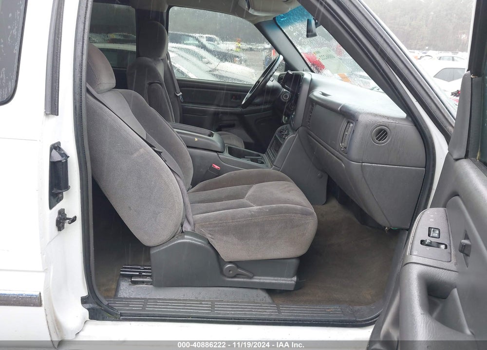 2004 GMC SIERRA 1500 SLE VIN: 2GTEK19T841137930