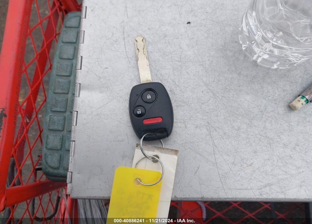 2008 HONDA FIT SPORT VIN: JHMGD37658S005899