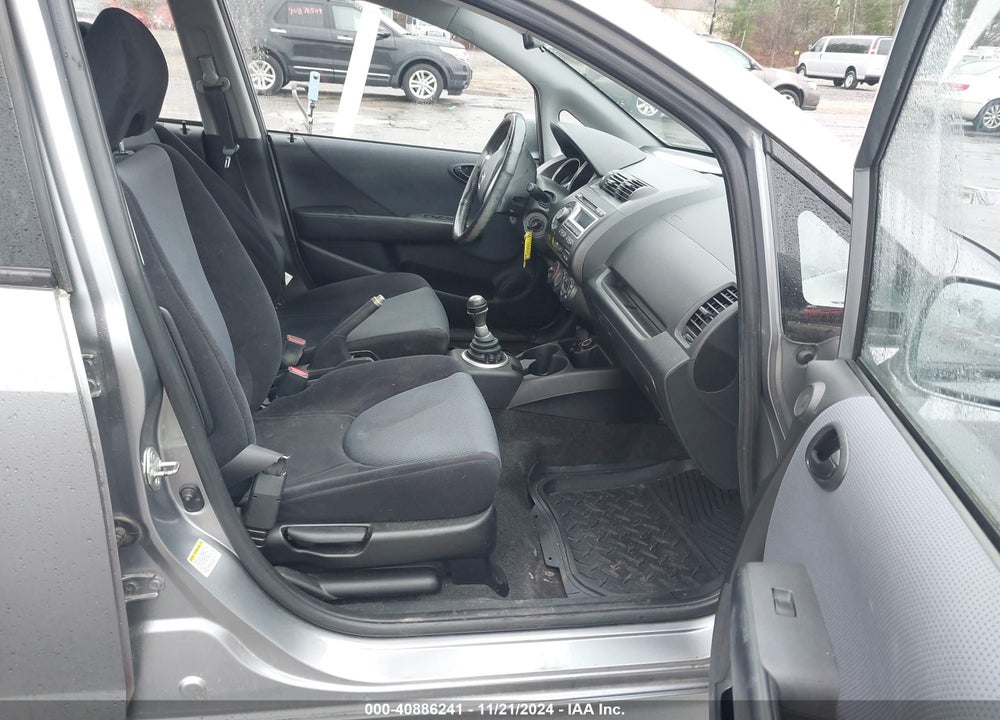 2008 HONDA FIT SPORT VIN: JHMGD37658S005899
