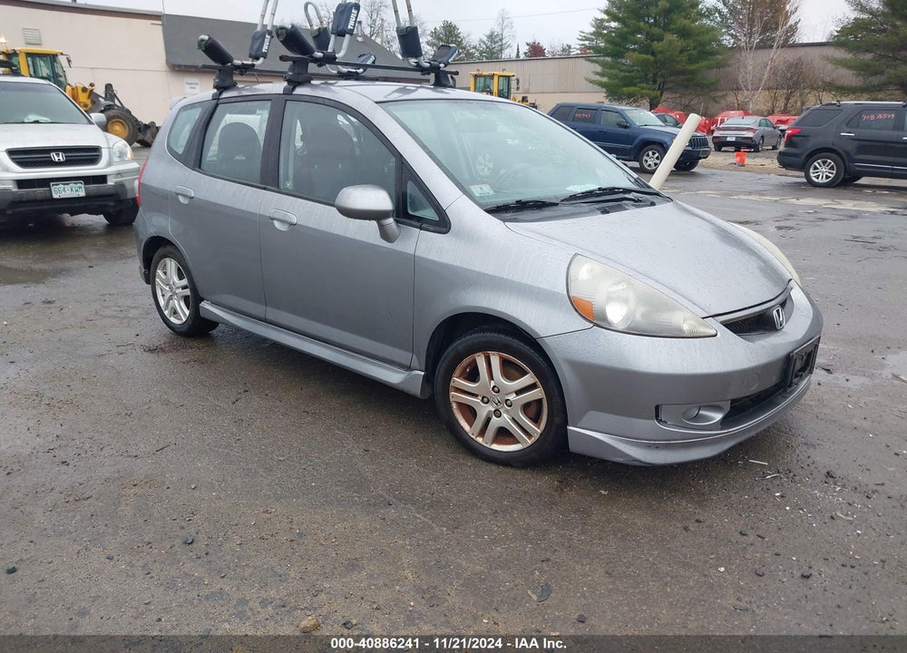 2008 HONDA FIT SPORT VIN: JHMGD37658S005899