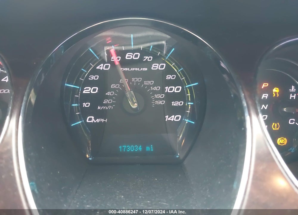 2011 FORD TAURUS SEL VIN: 1FAHP2EW9BG138630