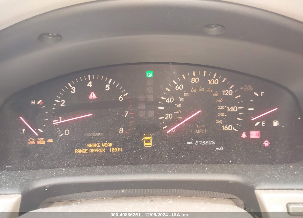 2001 LEXUS LS 430 VIN: JTHBN30F110006860