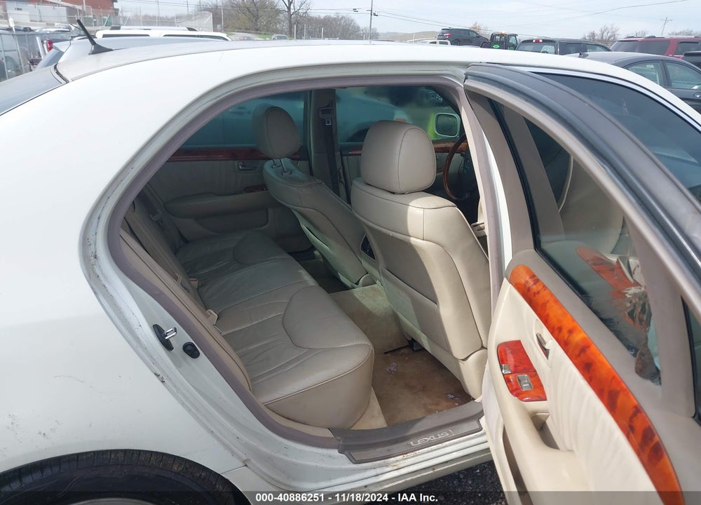2001 LEXUS LS 430 VIN: JTHBN30F110006860