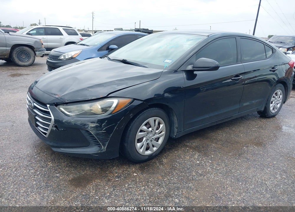 2017 HYUNDAI ELANTRA SE VIN: 5NPD74LF3HH136481