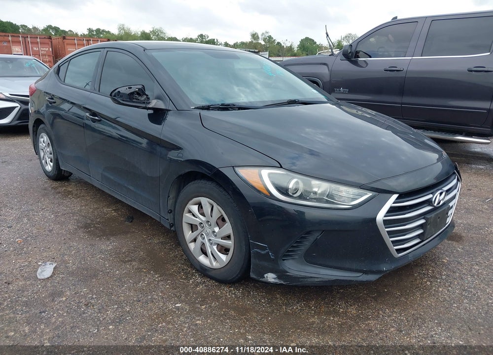 2017 HYUNDAI ELANTRA SE VIN: 5NPD74LF3HH136481