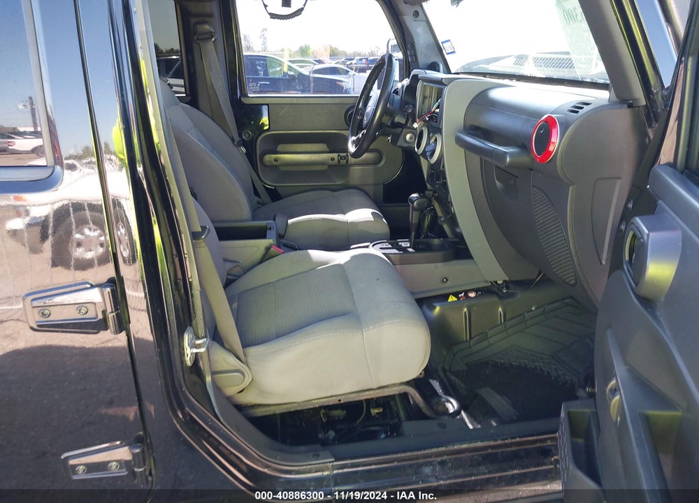 2008 JEEP WRANGLER UNLIMITED SAHARA VIN: 1J8GA59168L544106
