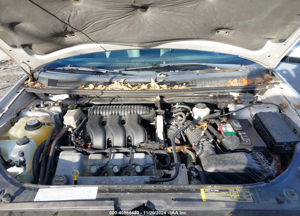 2005 FORD FREESTYLE SEL VIN: 1FMDK05125GA11489