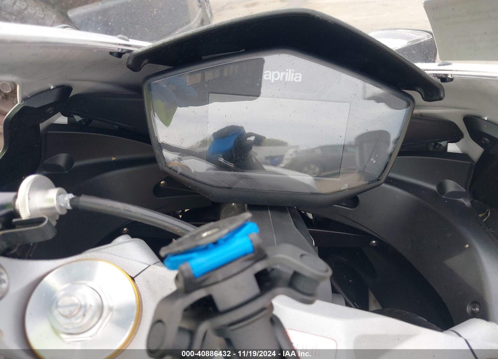 2024 APRILIA RS 660 EXTREMA VIN: ZD4KSUR04RS000747