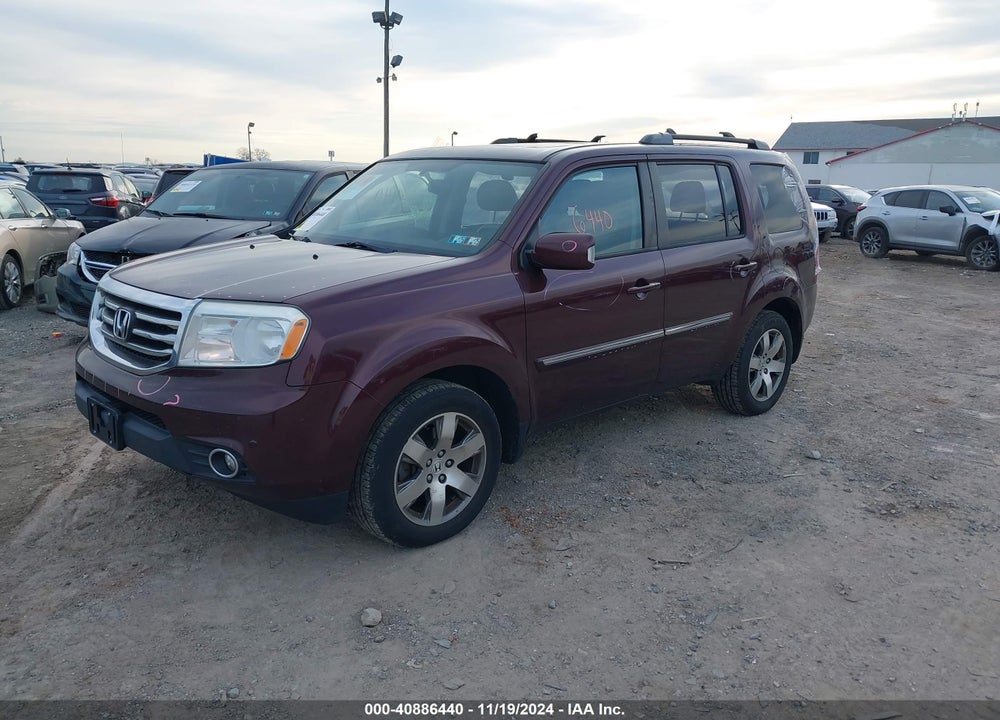 2015 HONDA PILOT TOURING VIN: 5FNYF4H96FB043702