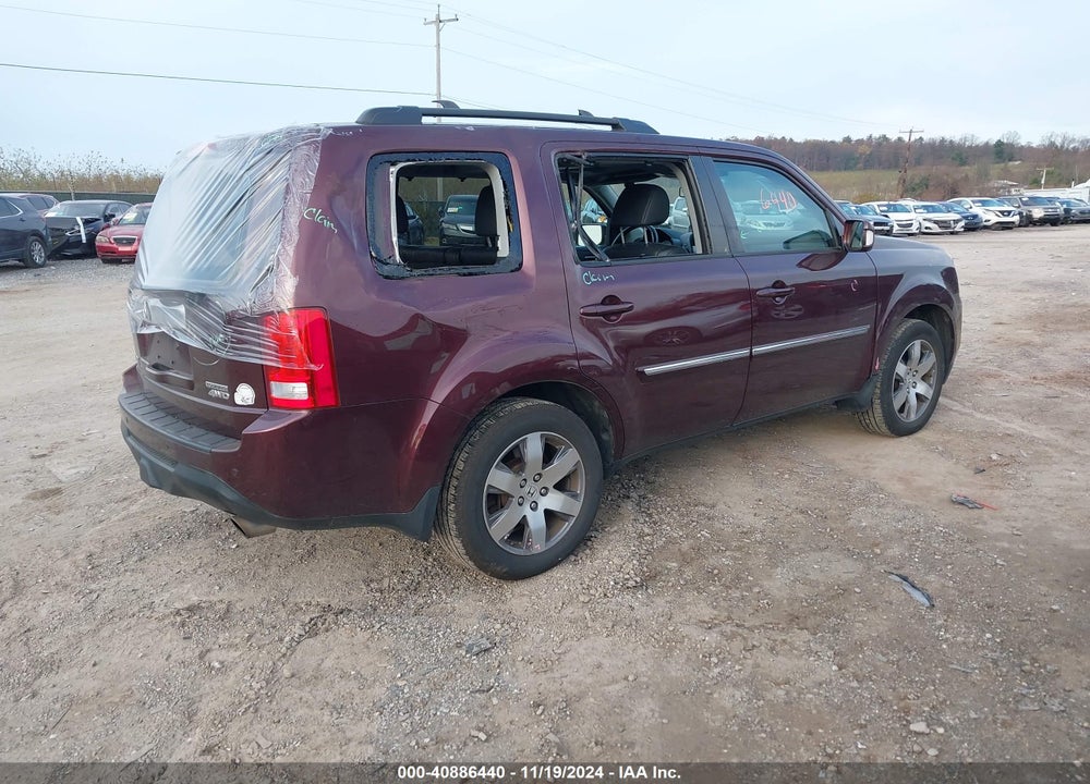 2015 HONDA PILOT TOURING VIN: 5FNYF4H96FB043702