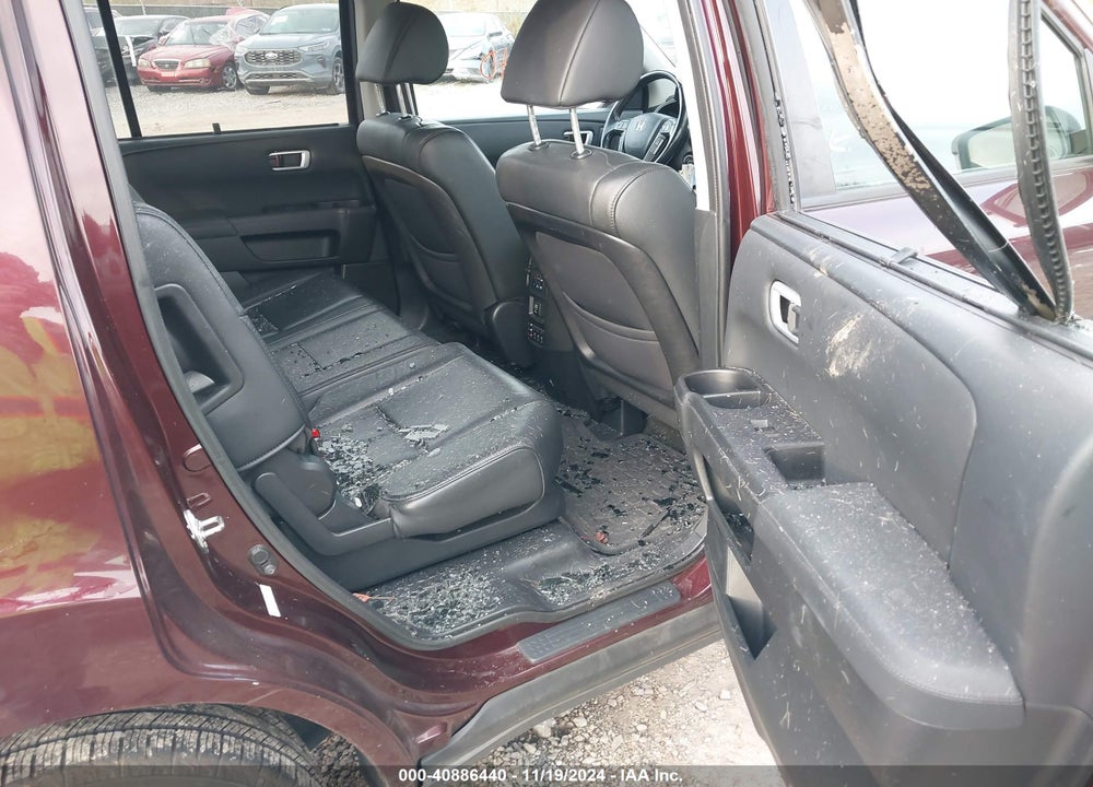 2015 HONDA PILOT TOURING VIN: 5FNYF4H96FB043702