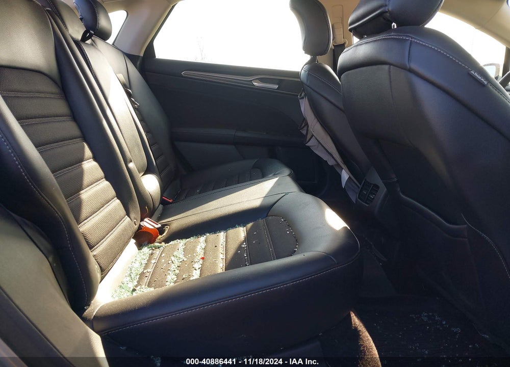 2017 FORD FUSION SE VIN: 3FA6P0HDXHR166105