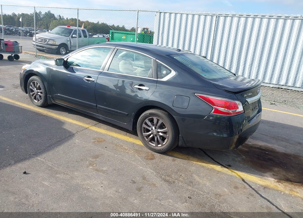 2015 NISSAN ALTIMA 2.5 S VIN: 1N4AL3AP5FN915307
