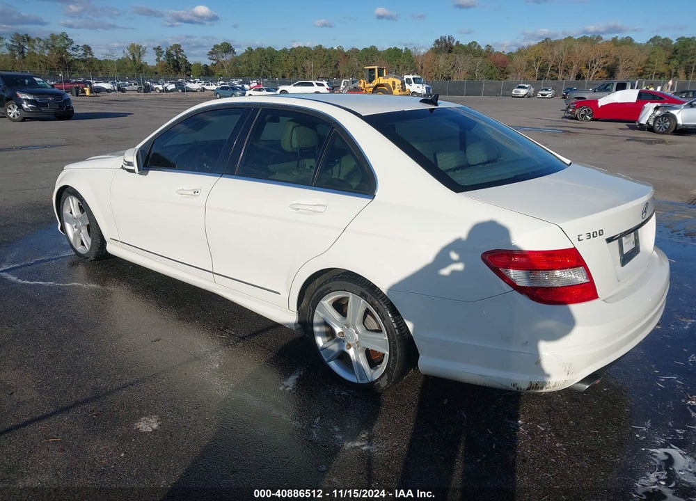 2010 MERCEDES-BENZ C 300 LUXURY 4MATIC/SPORT 4MATIC VIN: WDDGF8BB8AR124126