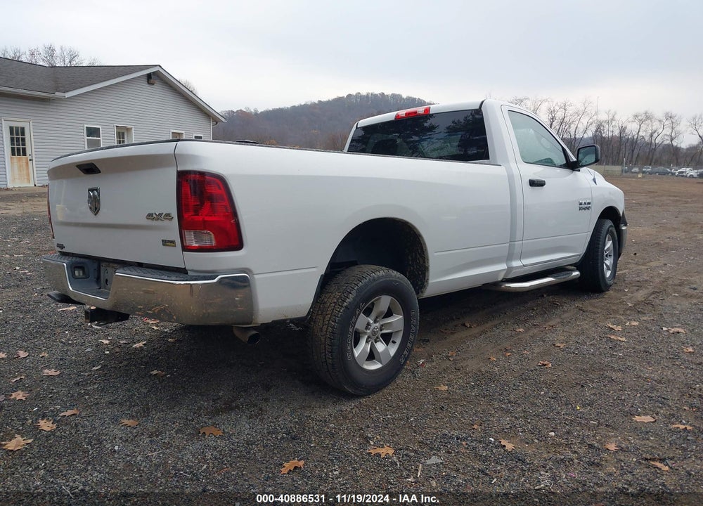 2013 RAM 1500 TRADESMAN VIN: 3C6JR7DP1DG538323