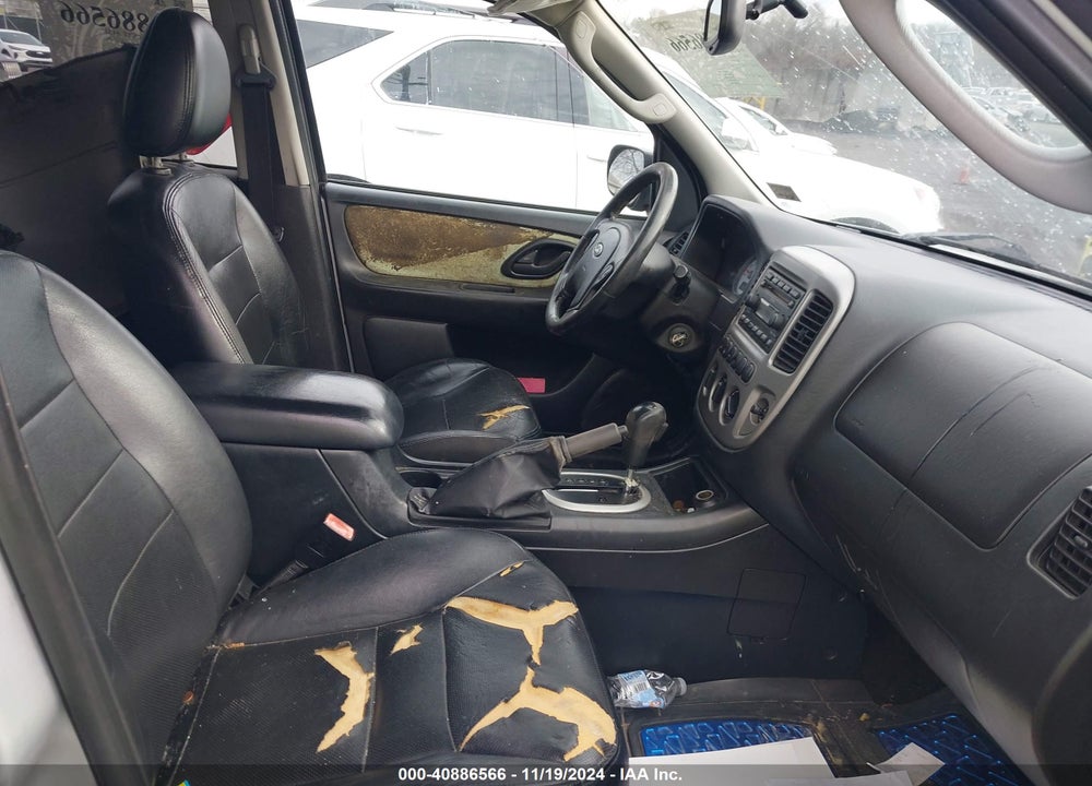 2005 FORD ESCAPE LIMITED VIN: 1FMYU94105KA62956