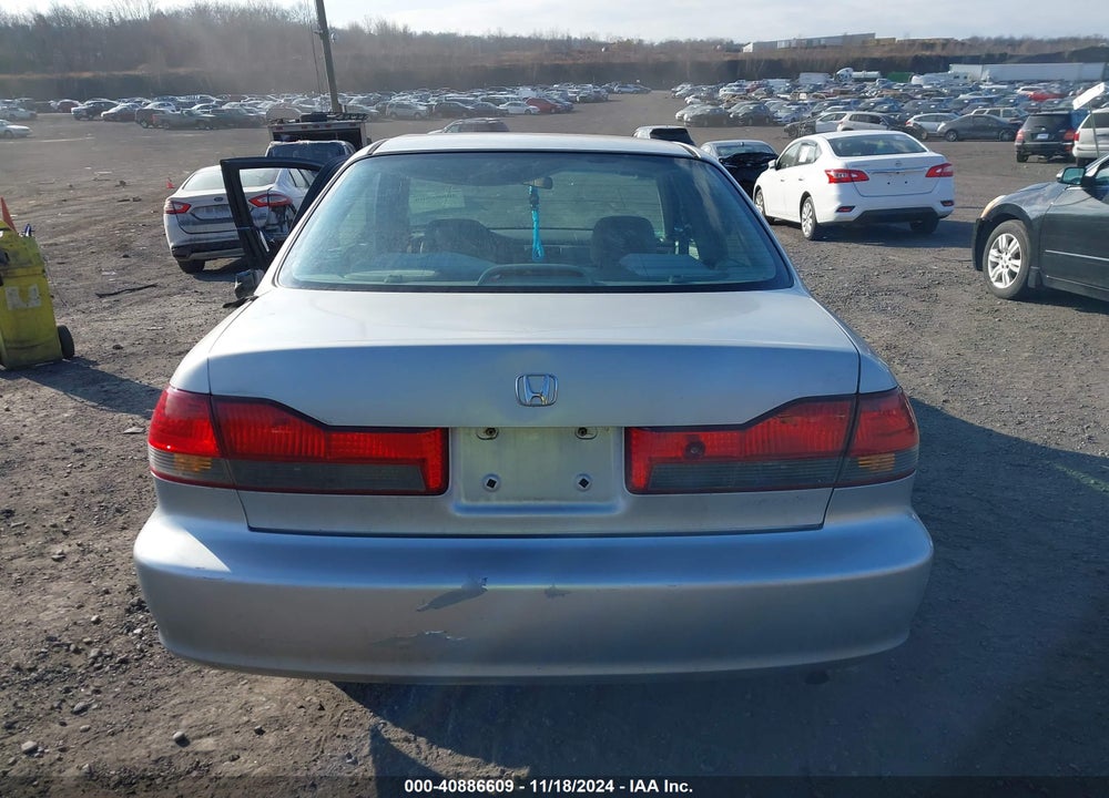 2001 HONDA ACCORD VALUE PACKAGE VIN: 1HGCF86671A029935