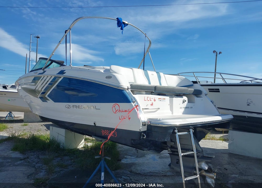 2016 REGAL OTHER VIN: RGMDV025F516