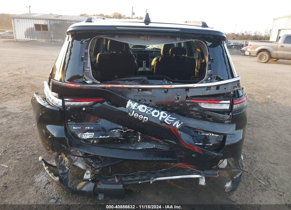 2022 JEEP GRAND CHEROKEE L LIMITED 4X4 VIN: 1C4RJKBG3N8513066