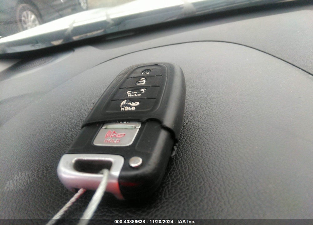 2011 HYUNDAI SONATA VIN: 5NPEC4AC7BH155910