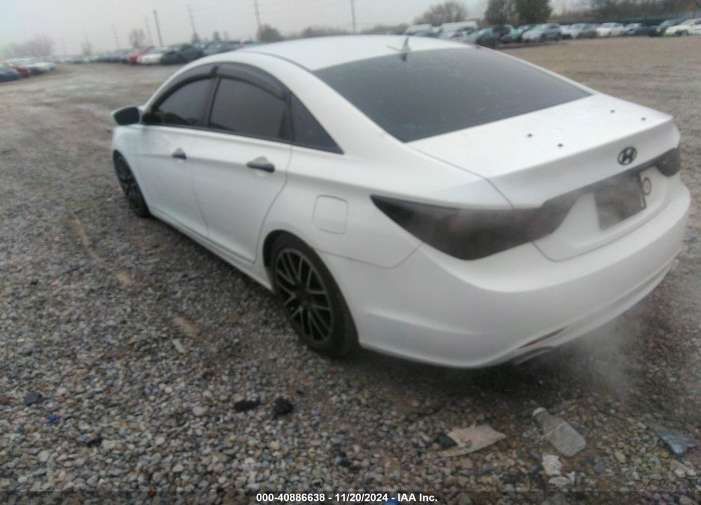2011 HYUNDAI SONATA VIN: 5NPEC4AC7BH155910