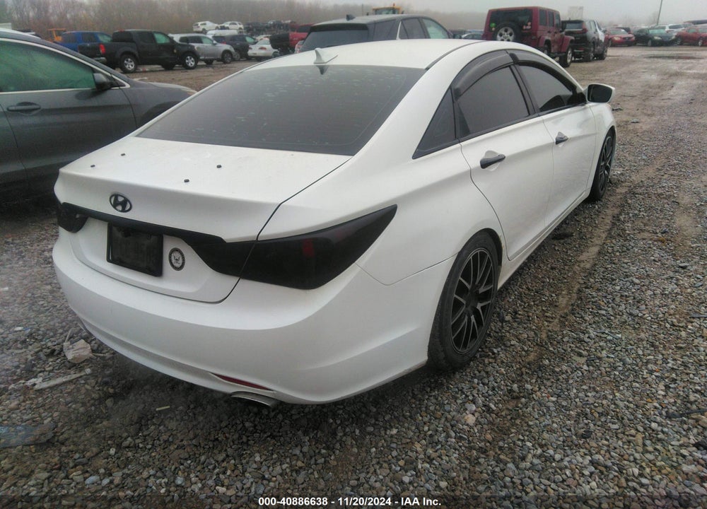 2011 HYUNDAI SONATA VIN: 5NPEC4AC7BH155910