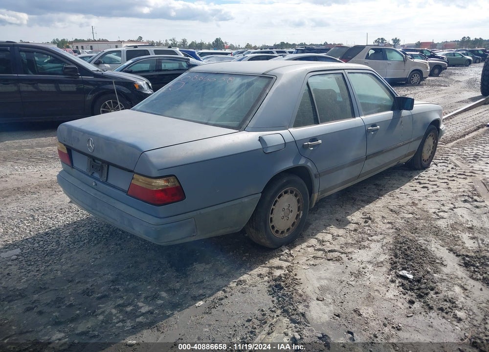 1986 MERCEDES-BENZ 300 E VIN: WDBEA30D2GA216166