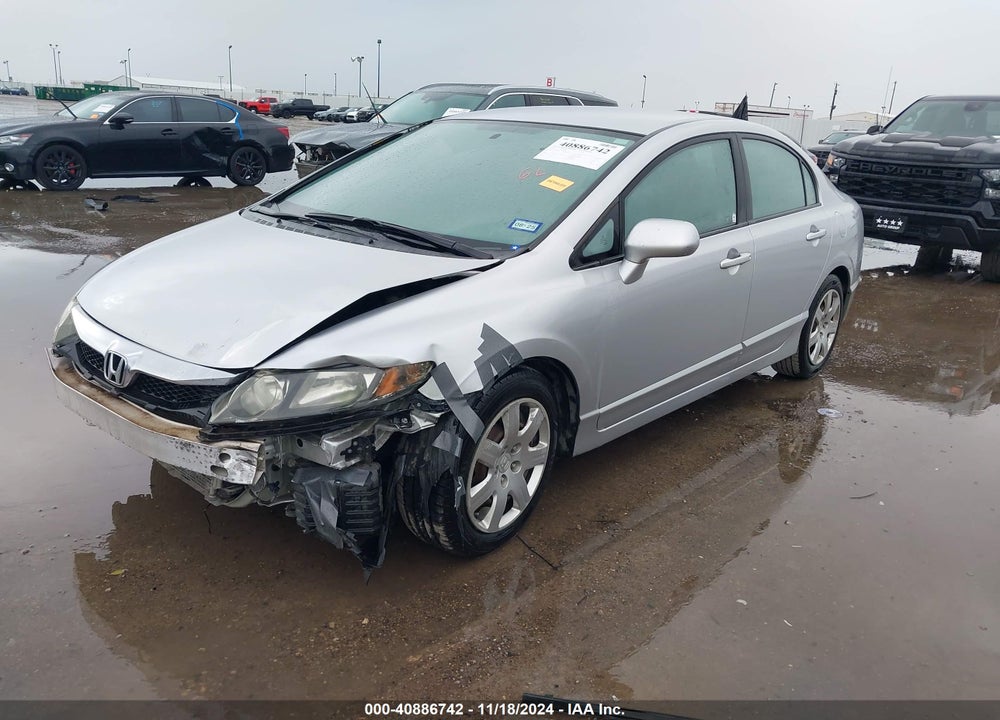 2010 HONDA CIVIC LX VIN: 19XFA1F56AE075908