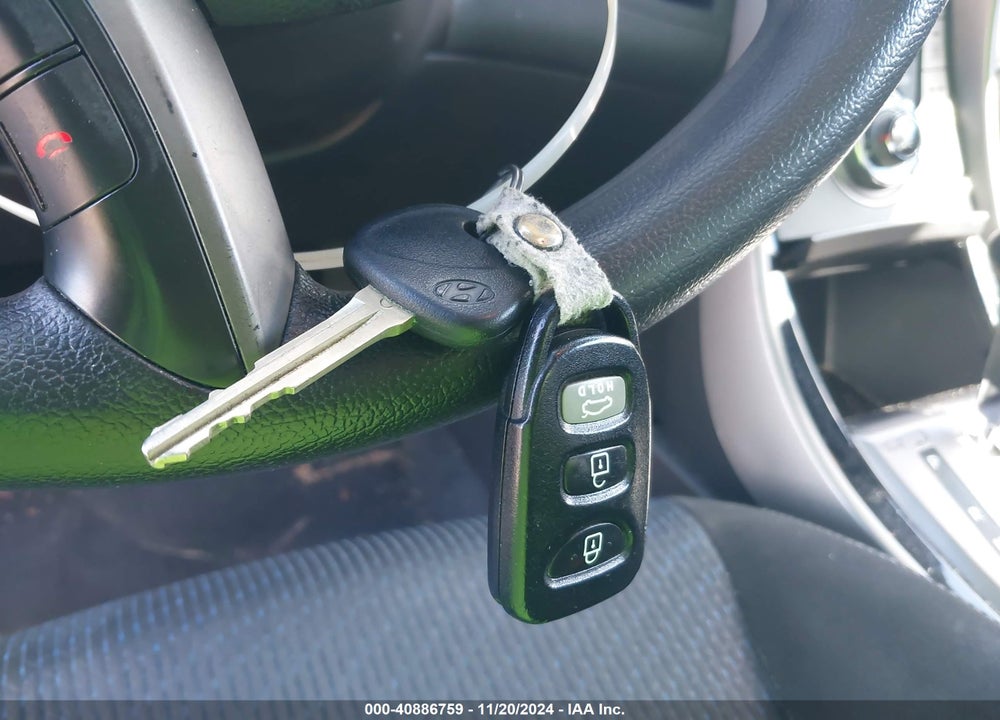 2013 HYUNDAI ELANTRA GS VIN: KMHDH6AE2DU016878