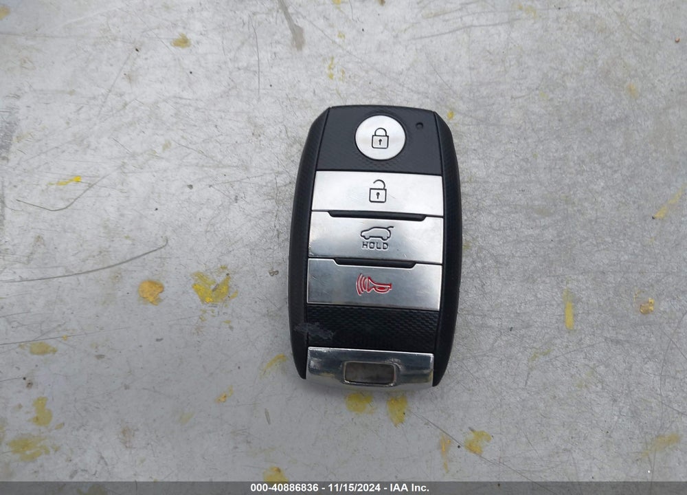 2015 KIA SORENTO EX V6 VIN: 5XYKU4A7XFG588668