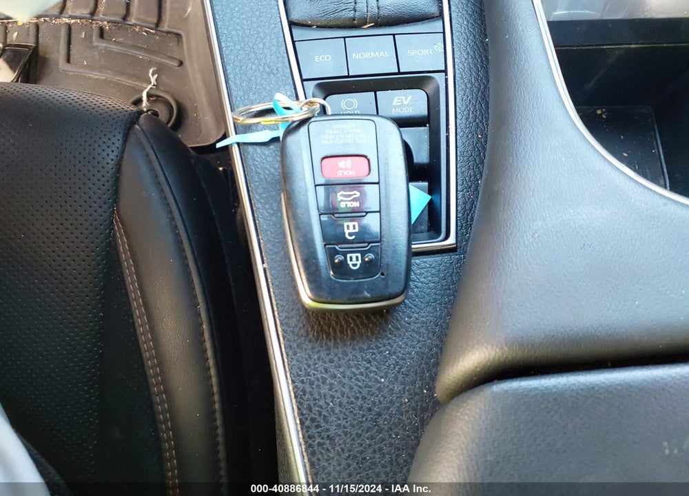 2019 TOYOTA AVALON HYBRID XSE VIN: 4T1B21FB2KU005046