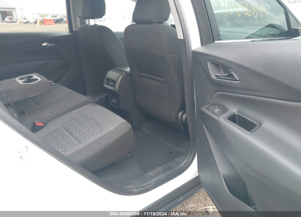 2024 CHEVROLET EQUINOX FWD LT VIN: 3GNAXKEG8RL372176