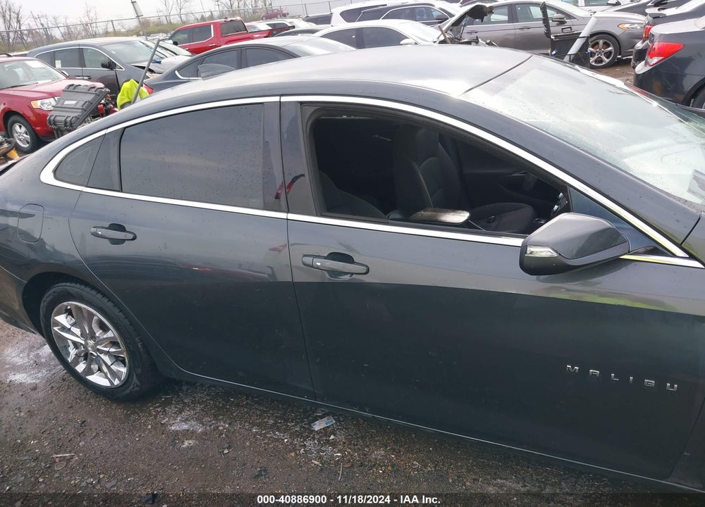 2017 CHEVROLET MALIBU 1LT VIN: 1G1ZE5ST2HF178572