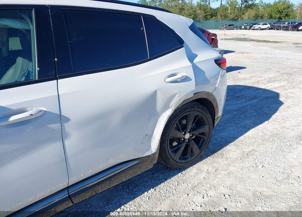 2021 BUICK ENVISION FWD ESSENCE VIN: LRBFZNR43MD087389