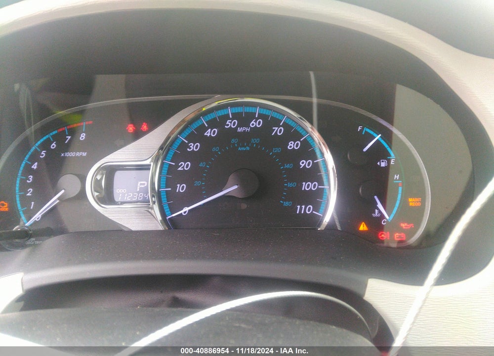 2012 TOYOTA SIENNA XLE V6 8 PASSENGER VIN: 5TDYK3DC7CS274655